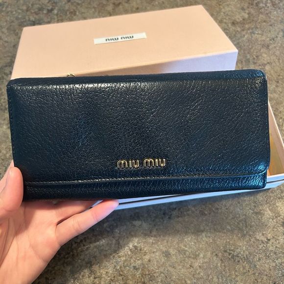 2in1 Miu Miu Long Snap Wallet Leather Black with original box - Picture 13 of 15